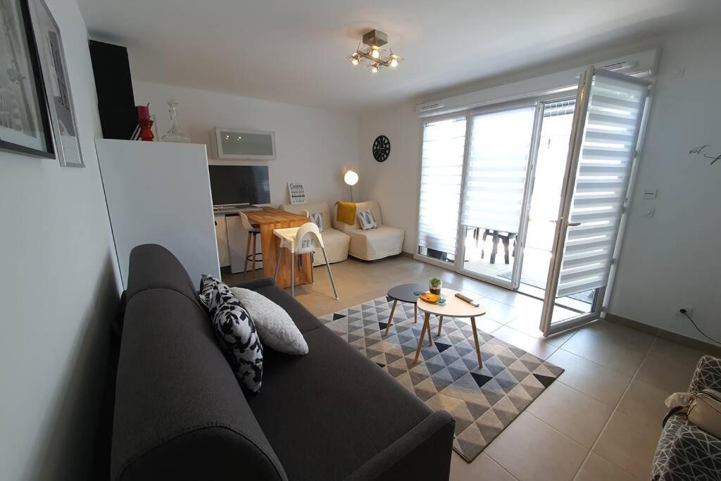 Riviera Sun Standing Studio Villeneuve-Loubet Exterior photo