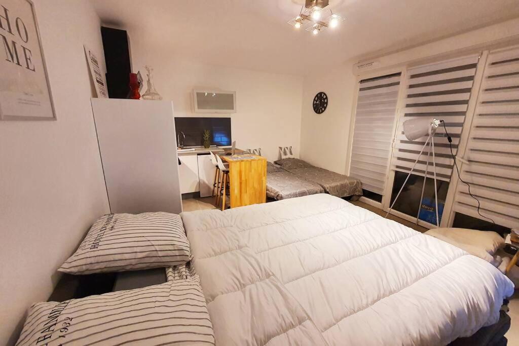 Riviera Sun Standing Studio Villeneuve-Loubet Exterior photo